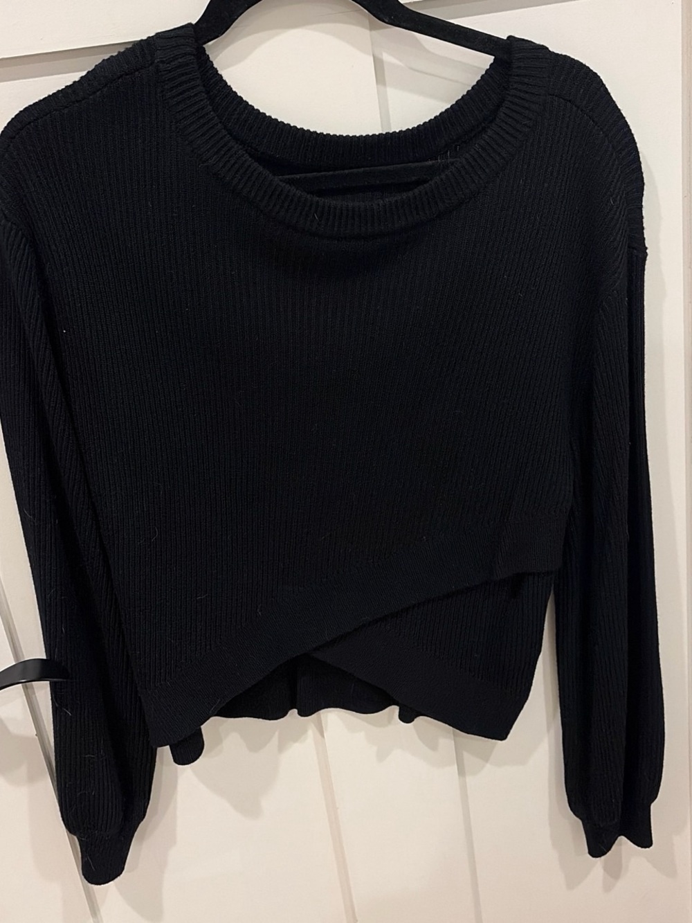 Lululemon black Reversible Crossover Sweater size M